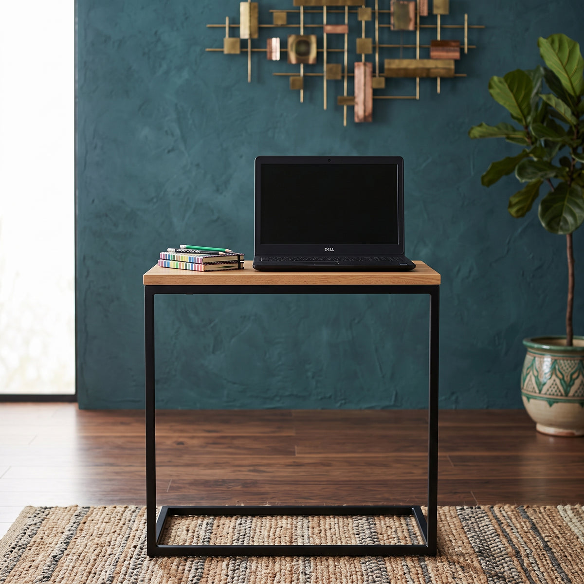 ترابيزة جانبية مودرن معدن مع خشب MDF – كود ST33 – عرض 30 × عمق 50 × ارتفاع 60 سم – ضمان سنة